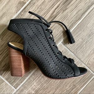 Jessica Simpson peep toe chunky heels